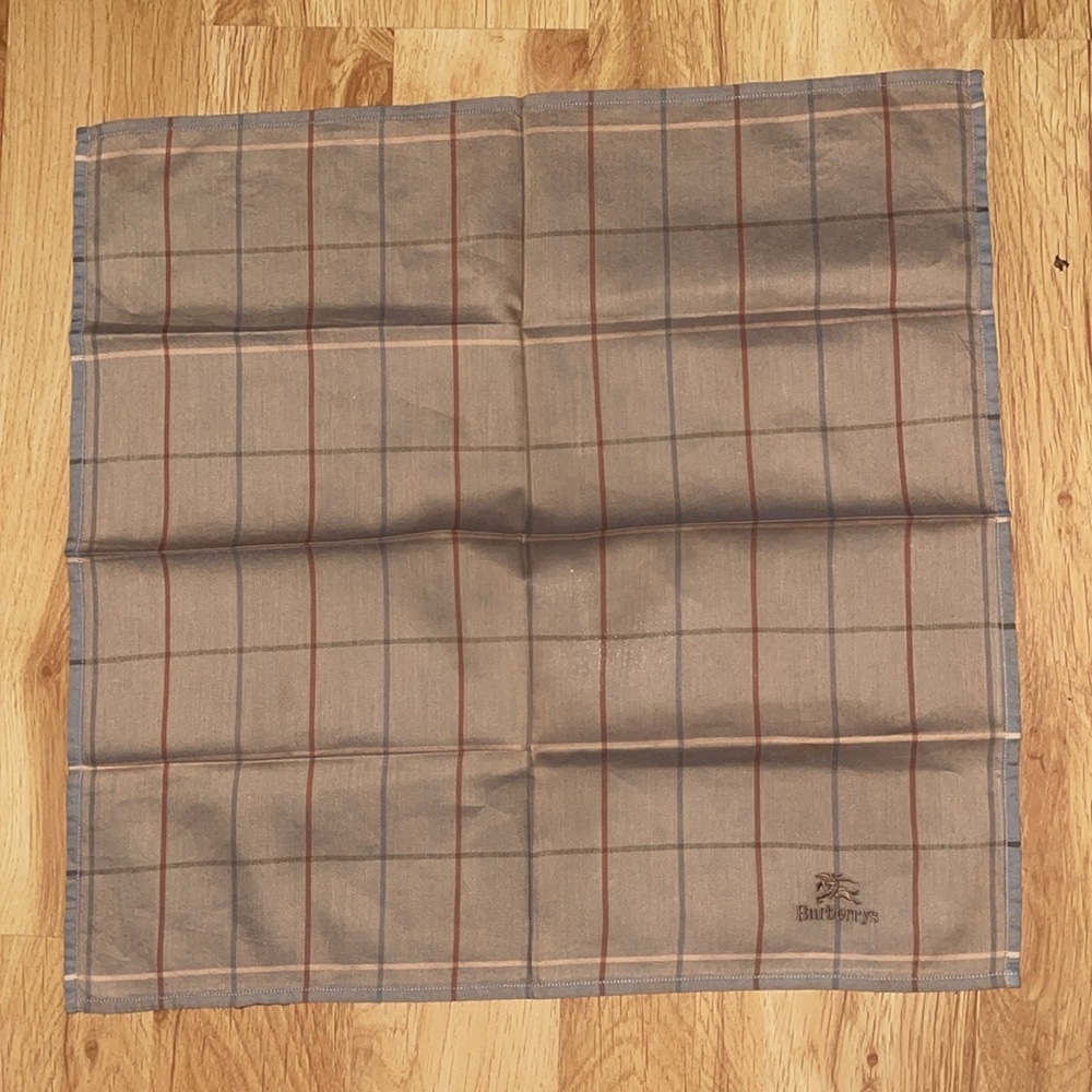 Burberrys Vintage Plaid Scarf - Picture 6 of 7